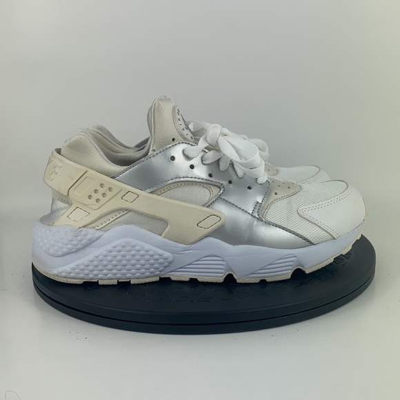 Nike Air Huarache White/Silver Athletic Running Shoes 318429-108 Men's Size 8.5 - Picture 4 of 12